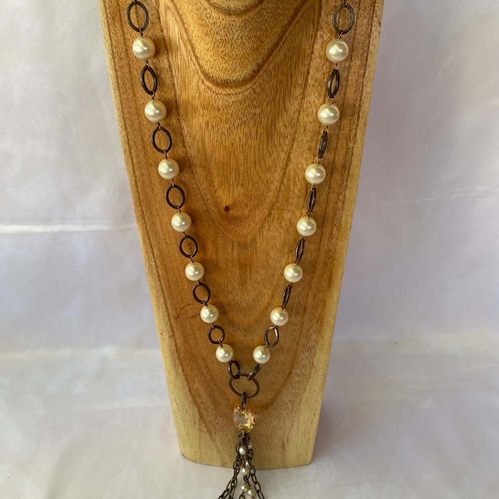 Necklaces - Picture 3 of 3
